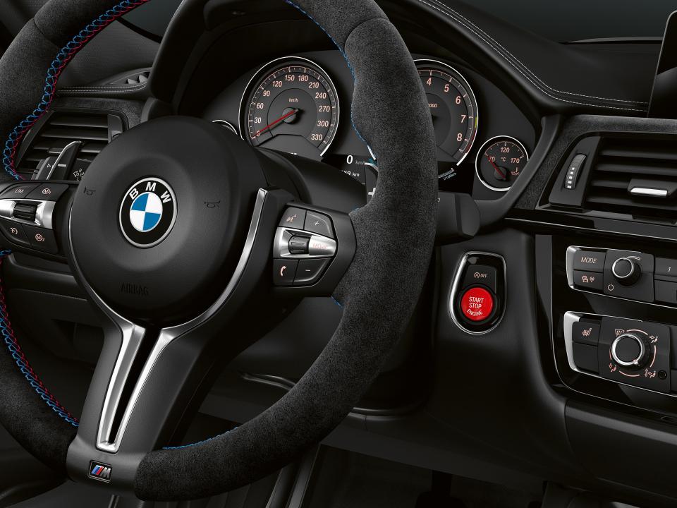  BMW M3 CS has plenty of room inside and the interior is flawless