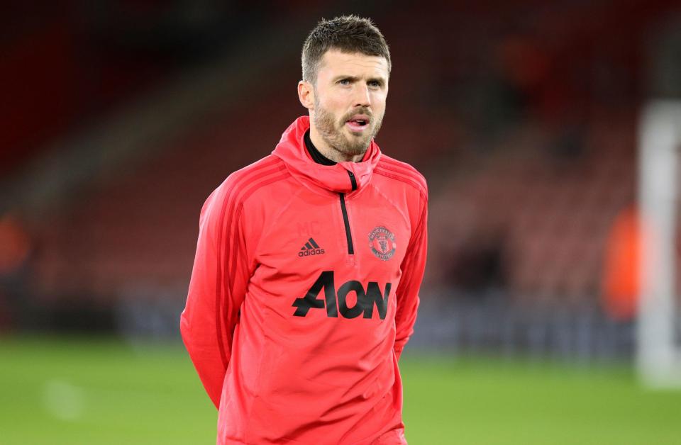  Michael Carrick put an end to Paul Pogba's gloating in training