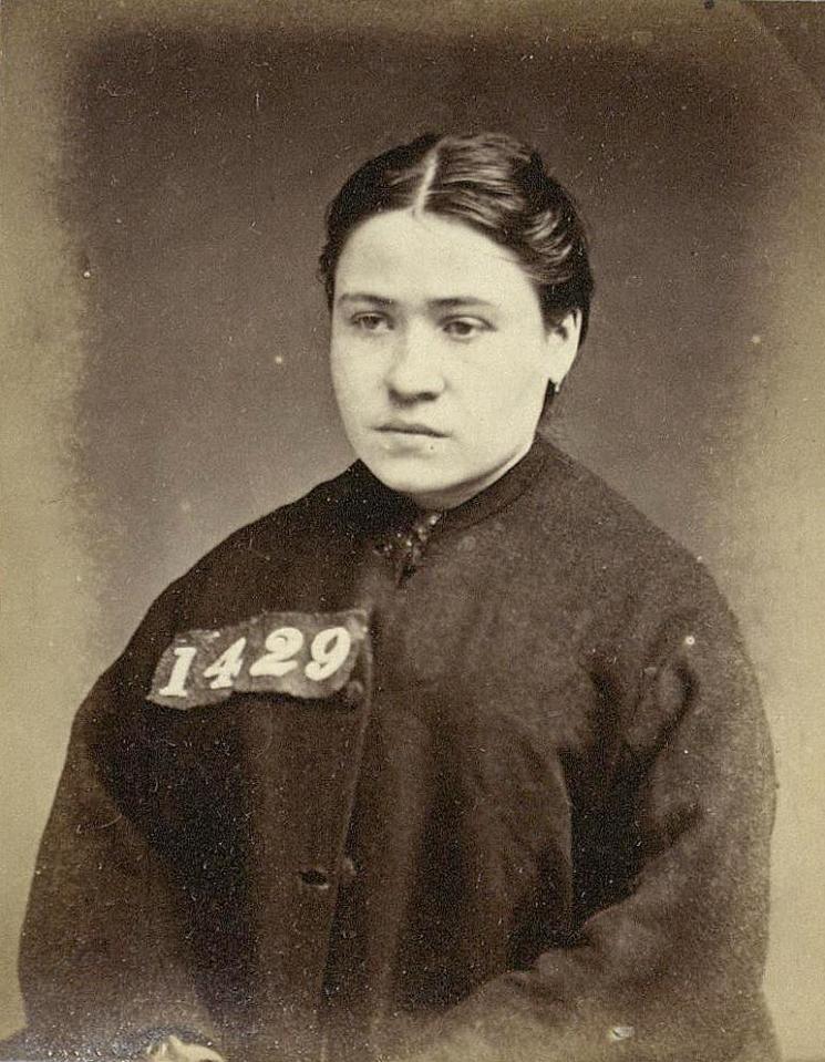  Mary Baxter, 22, stole a tablecloth on 13th December 1872 - she was given 14 days hard labour