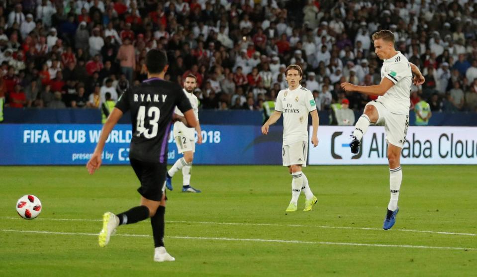  Marcos Llorente hit a stunning first-time strike to double Real's lead