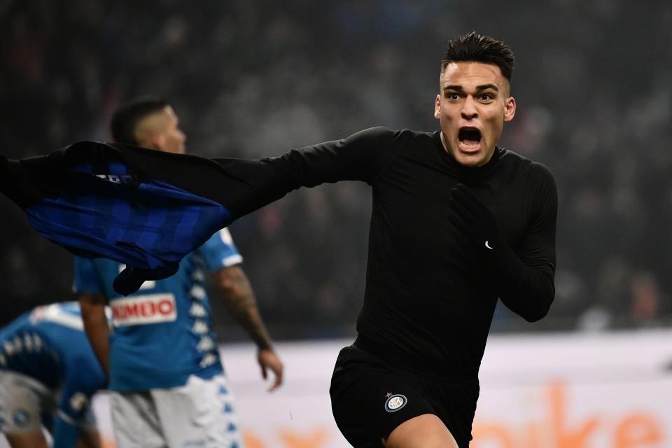  Lautaro Martinez scored the only goal of the game in injury time to hand Inter victory