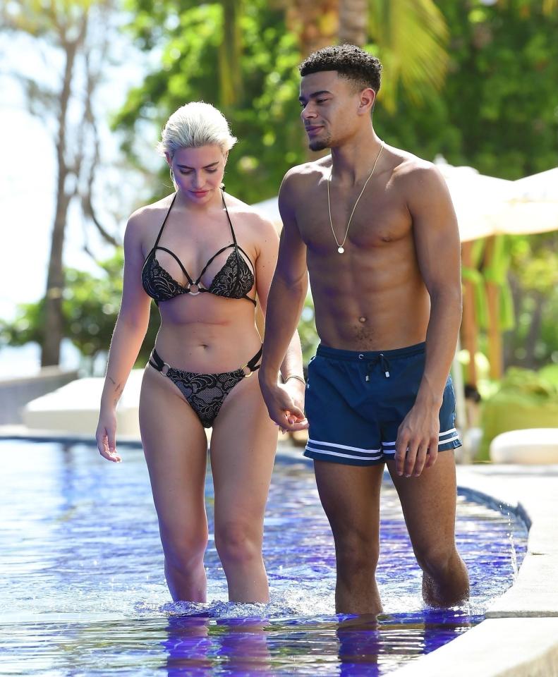  Wes defended his decision to head on holiday with Megan before Dancing on Ice