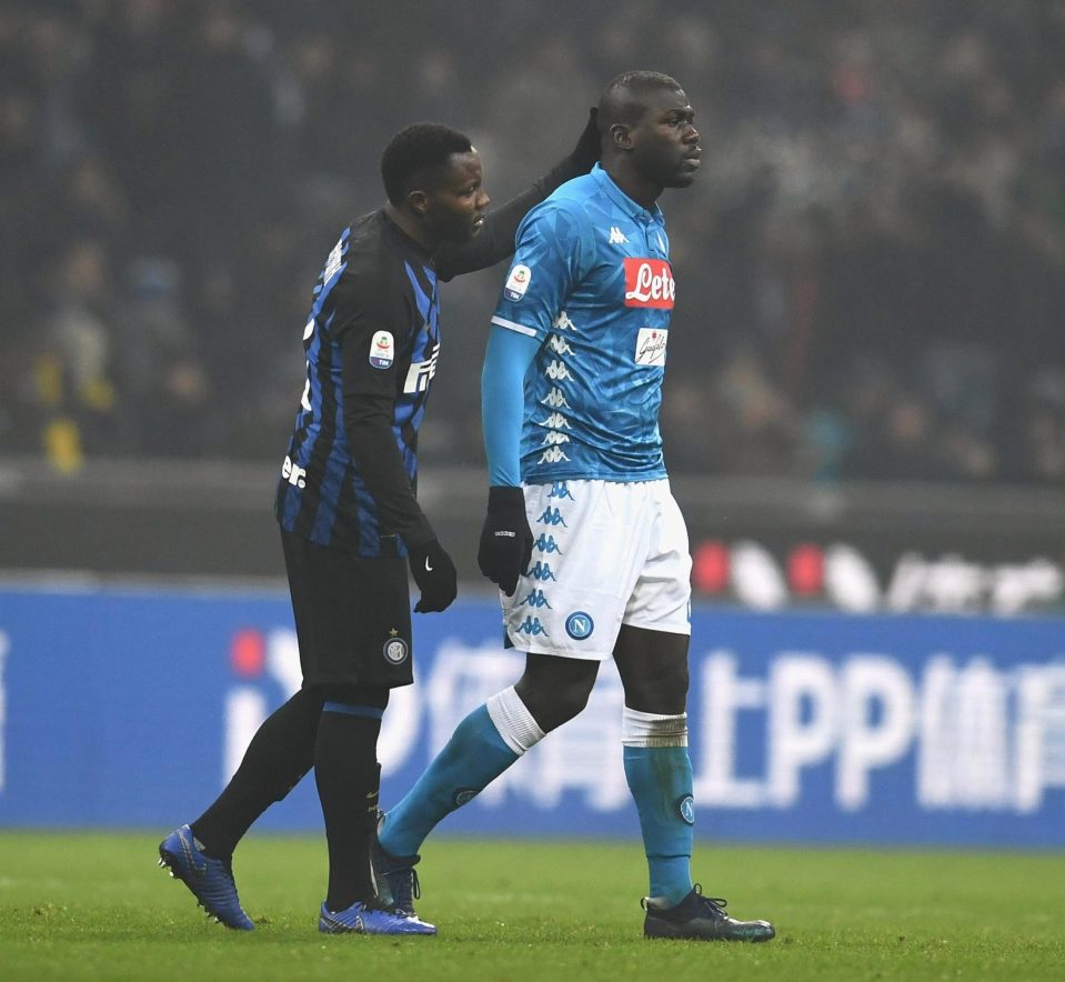  Kwadwo Asamoah consoled Kalidou Koulibaly after he was sent off at the San Siro