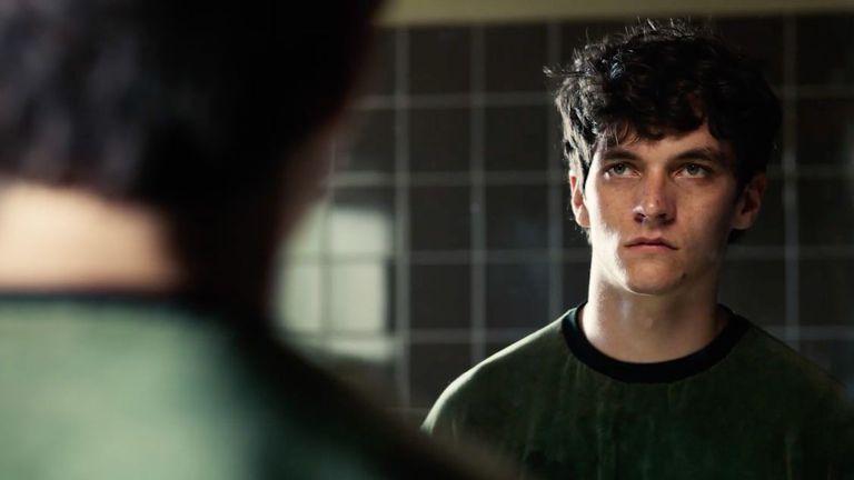  Fionn Whitehead in his role in Bandersnatch