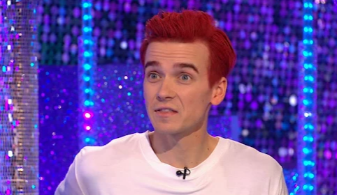  Joe promised to dye his hair the same colour as partner Dianne Buswell's if they made it to the final