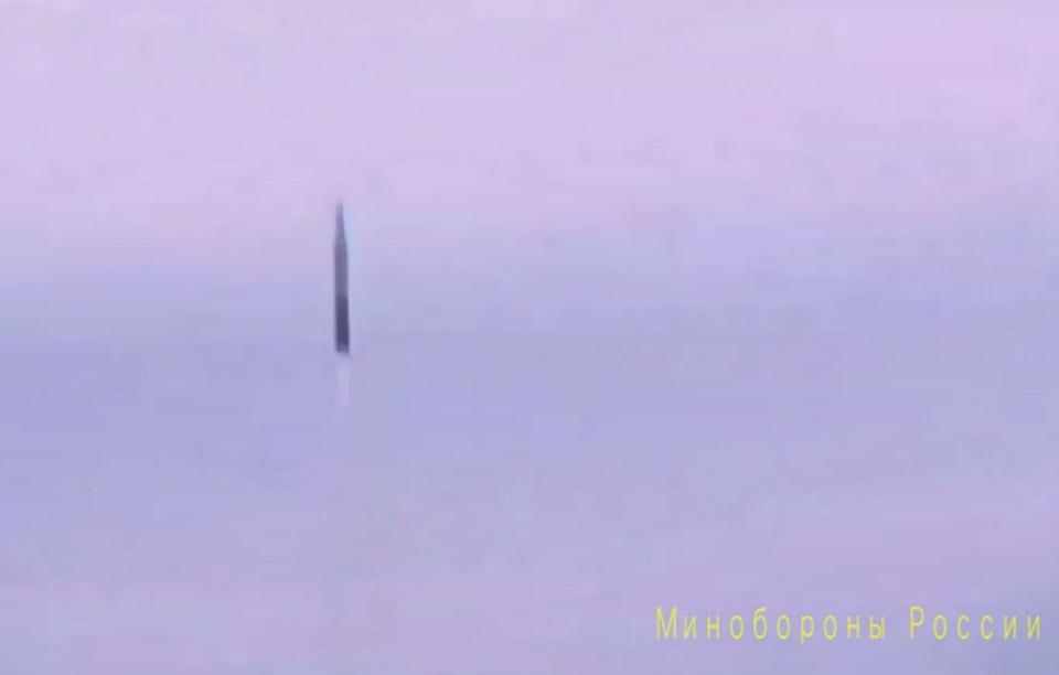  The missile carries the hypersonic Avangard weapon which is then launched at high altitude