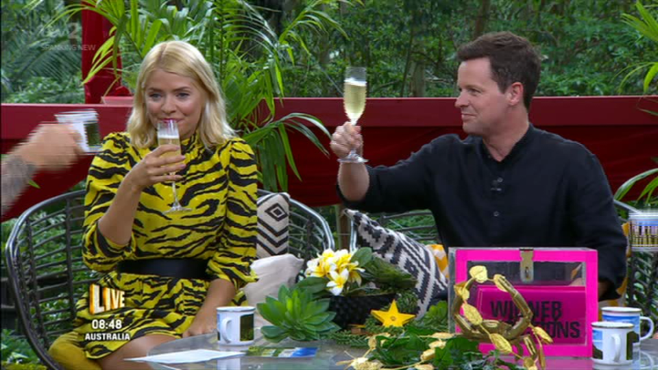  Holly Willoughby got stuck into the free Champagne