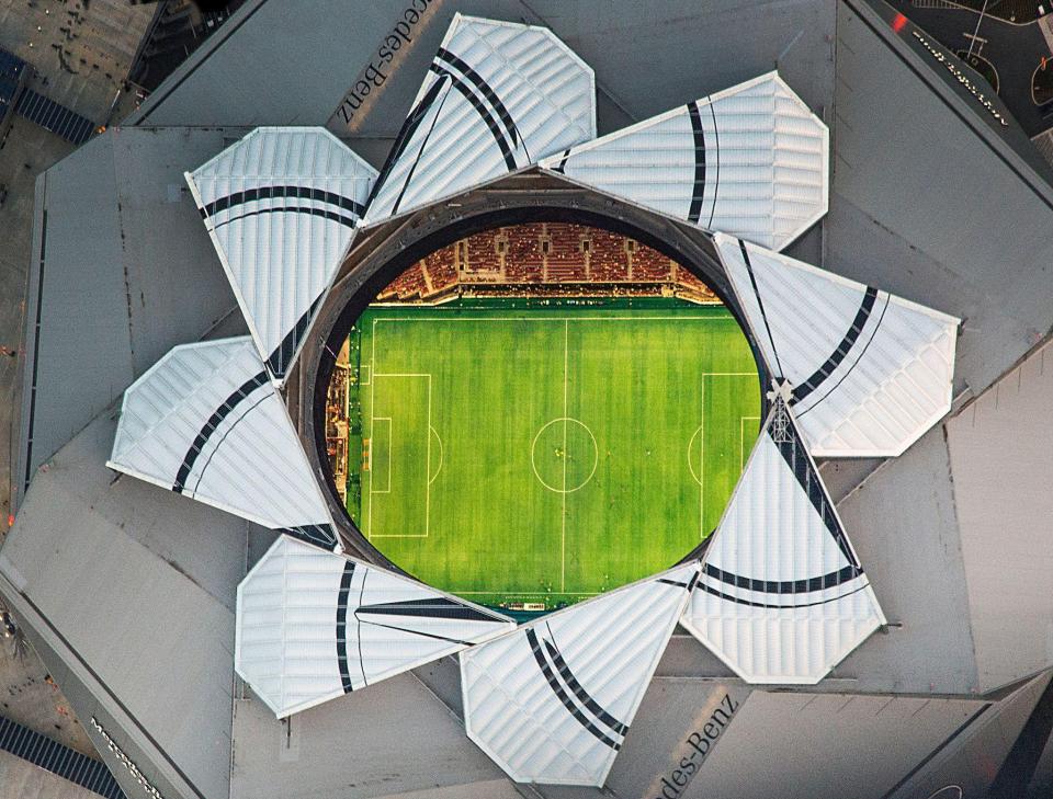 Atlanta's new home has a retractable roof made up of eight parts, each weighing 500 tons