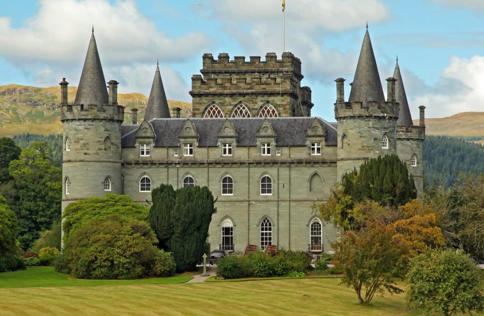  Photographers gathered at Inverary Castle in Scotland to see the Duke carry Margaret over the threshold