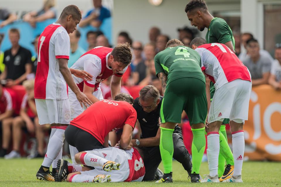  Nouri suffered a cardiac arrest during a preseason friendly against Werder Bremen