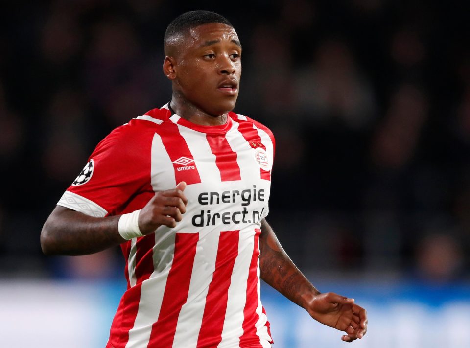  Manchester United are tracking PSV Eindhoven winger Steven Bergwijn