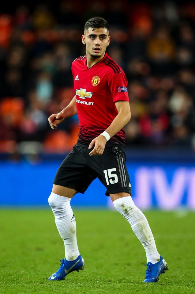  Manchester United could be willing to let Andreas Pereira leave on a free transfer