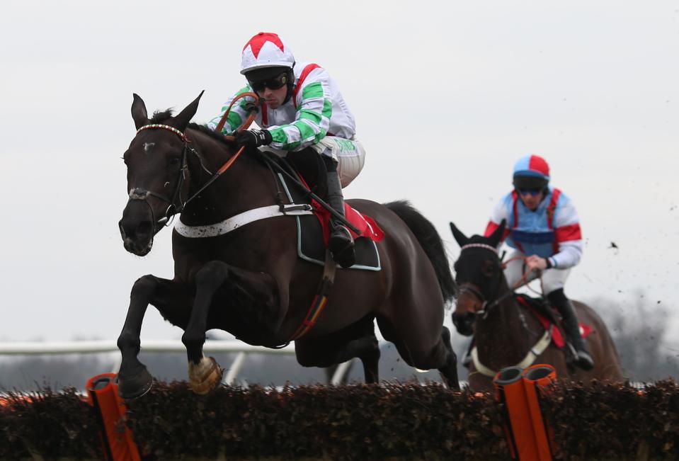  Mister Fisher scampered clear at Kempton and looks set to develop into a smart sort