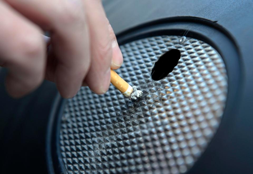  Hospitals are stepping up an anti-smoking drive