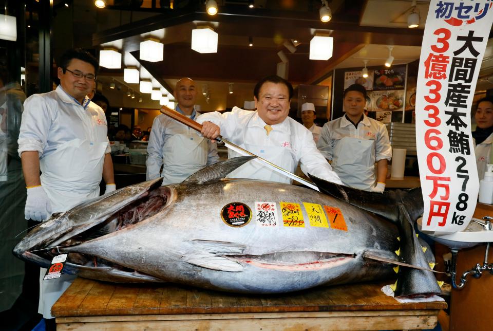  Kiyoshi Kimura paid 333.6 million yen (£2.4 million) for the 613-lb fish