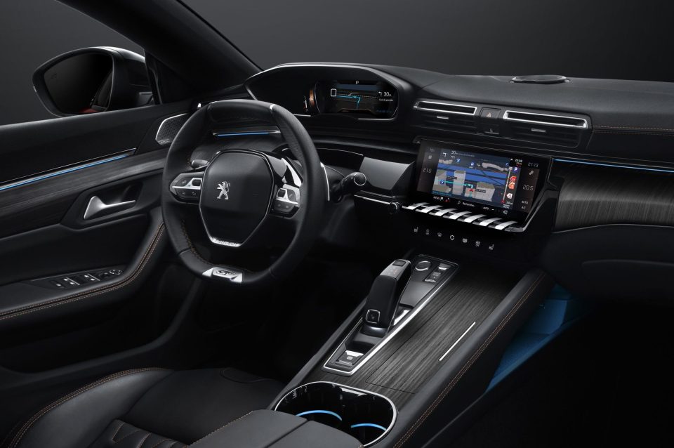  The good looks continue with the minimalist interior, including a virtual cockpit as found in the 3008