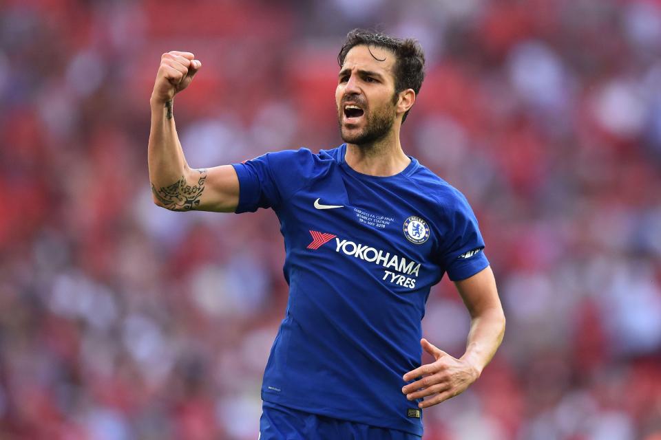  Chelsea are keen to sign a replacement for Cesc Fabregas this week