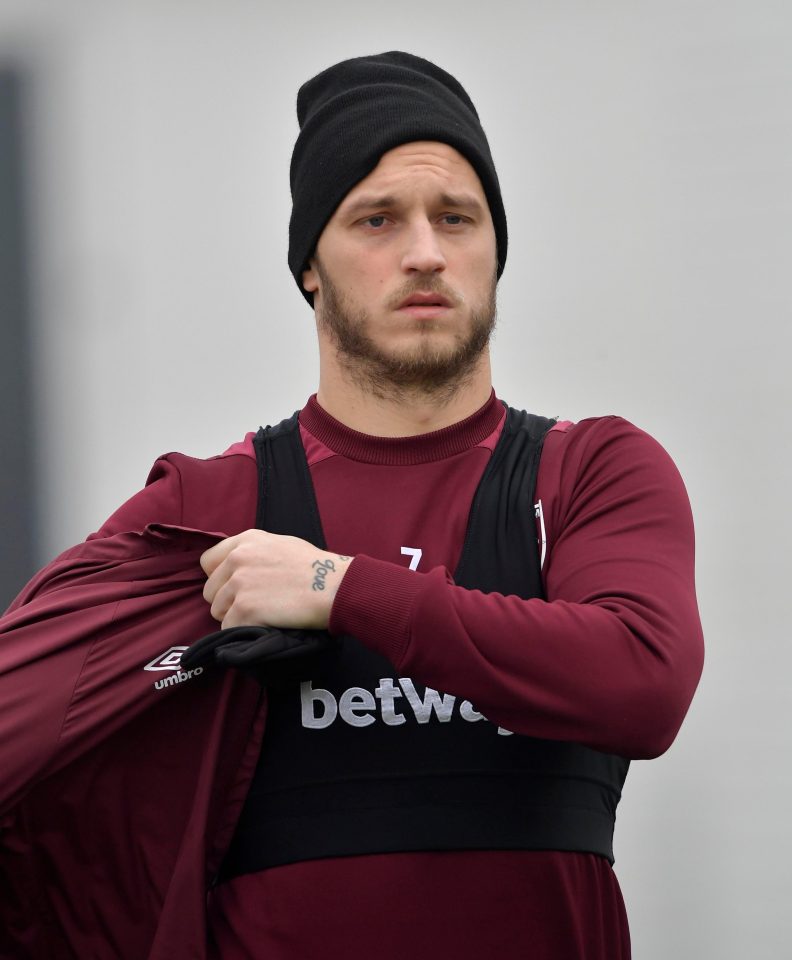  Arnautovic's brother says the hitman wants to leave to challenge for titles