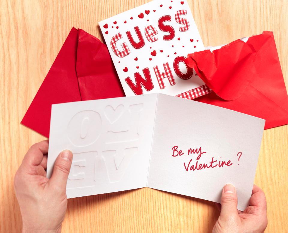  Giving Valentine's Day card to your loved one is a custom of the day