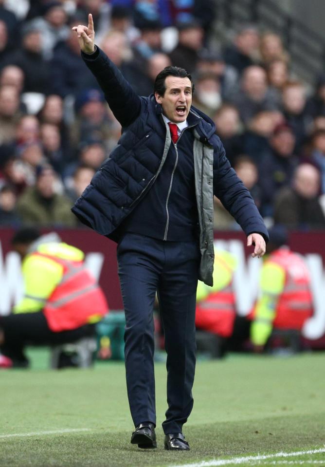  Unai Emery is believed to be desperate to link up with Suarez once again