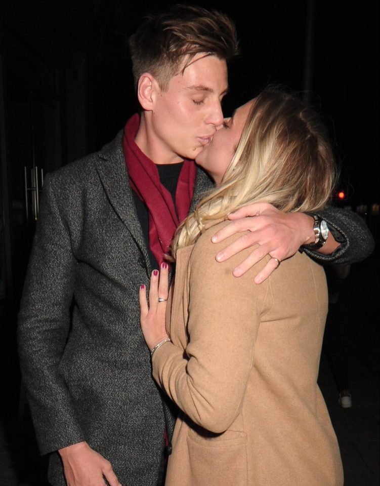  Laura Crane and Tristan Phipps smooched as they headed out to dinner