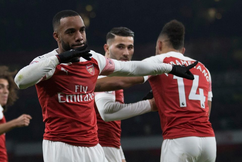  Alexandre Lacazette scored as Arsenal beat Chelsea 2-0