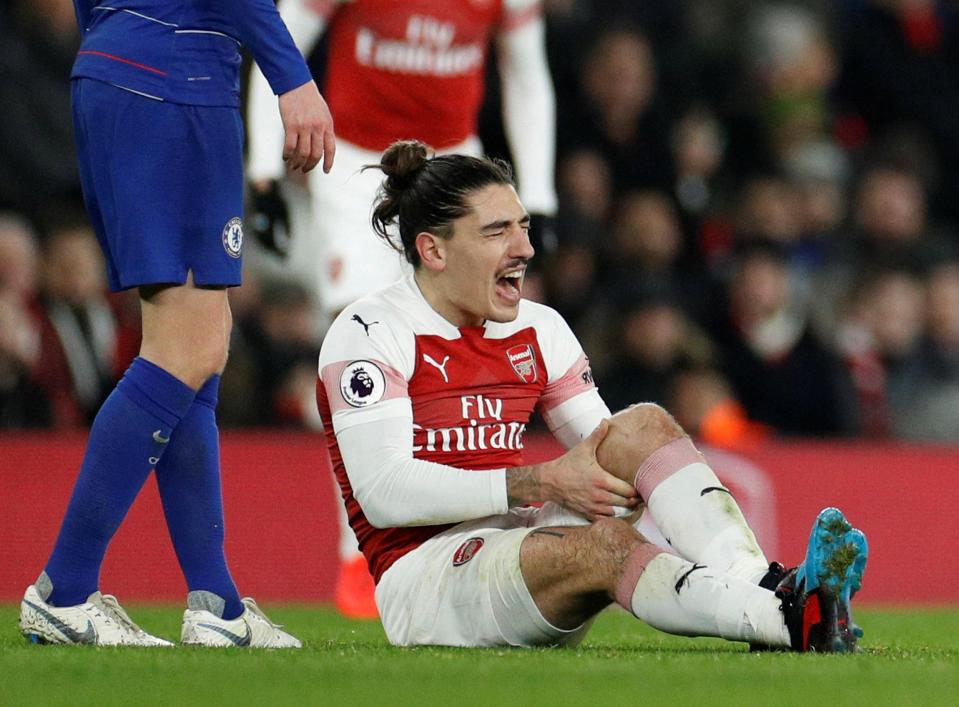  Arsenal believe Hector Bellerin's season may be over