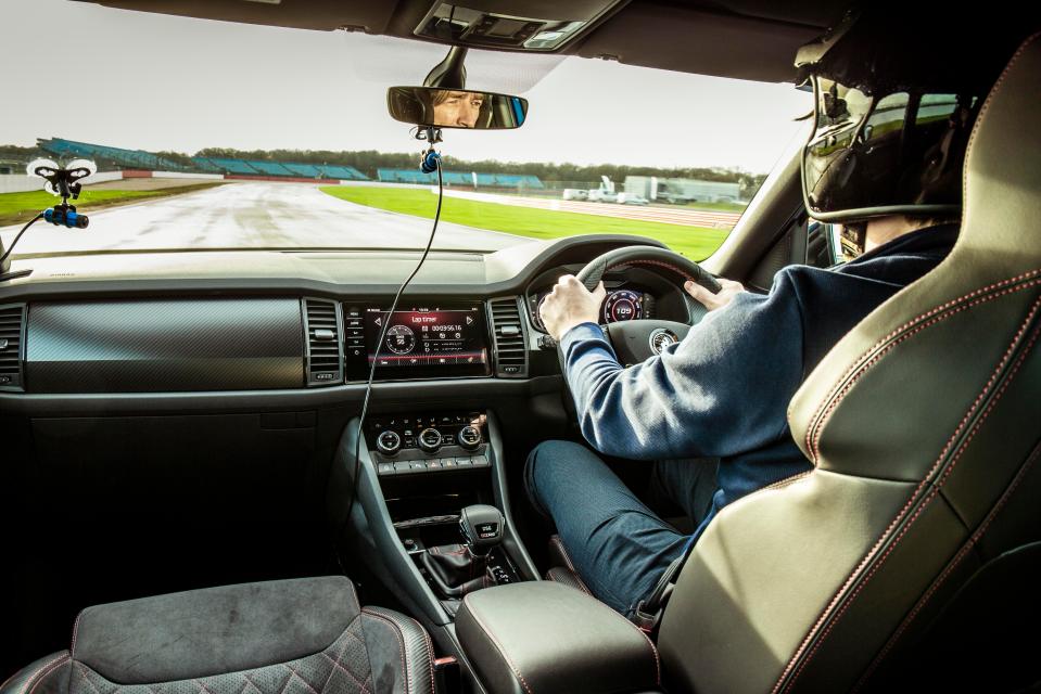  A seven-speed DSG gearbox and a cracking chassis with six drive modes all come as standard in the Kodiaq vRS