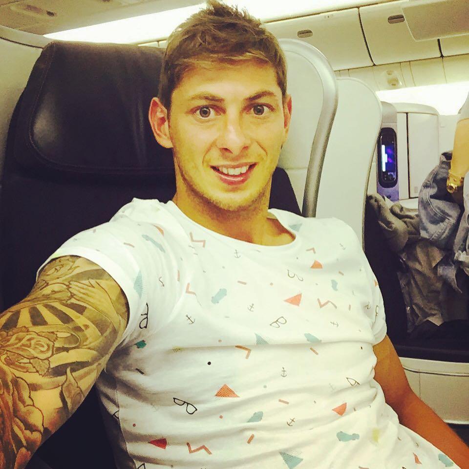 Emiliano Sala sent haunting voice messages to his friends before his flight lost contact