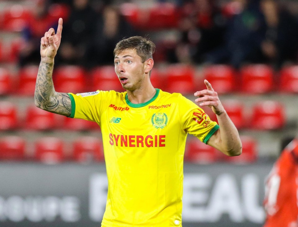 Emiliano Sala went missing as he flew to Wales after completing a £15m transfer