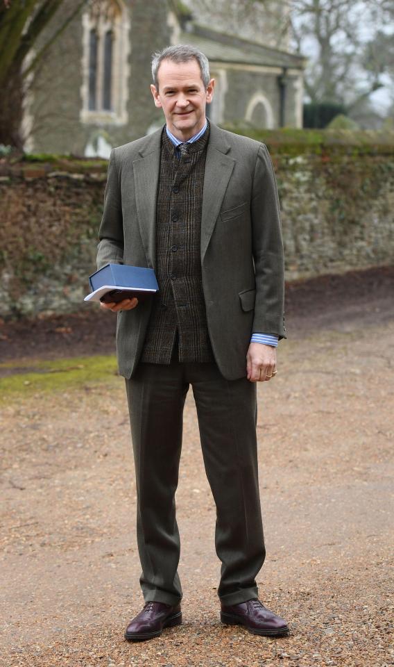  Pointless host Alexander Armstrong gave a speech at the meeting