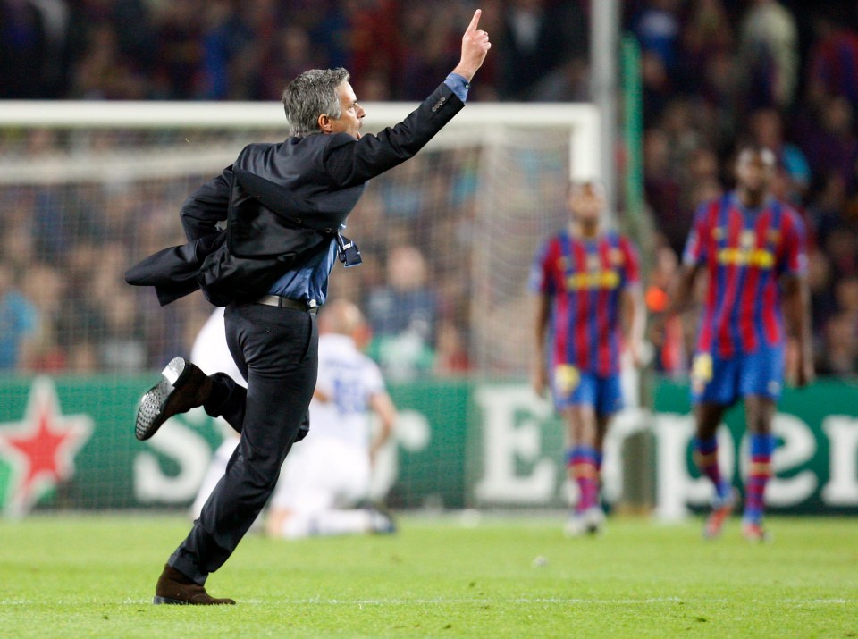  Mourinho sprints across the Camp Nou field in celebration while Inter boss