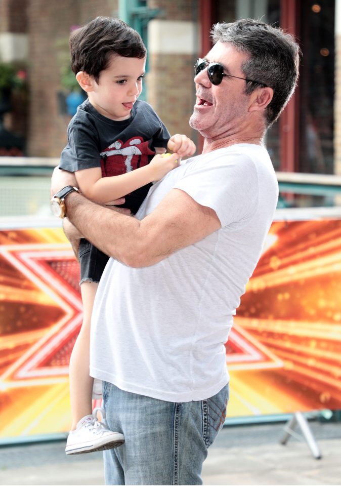  Simon Cowell threw his son Eric a Greatest Showman-themed birthday party