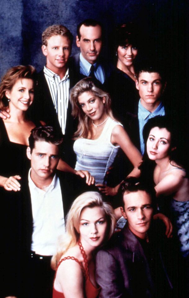  Tori Spelling has confirmed that a Beverly Hills 90210 revival is happening