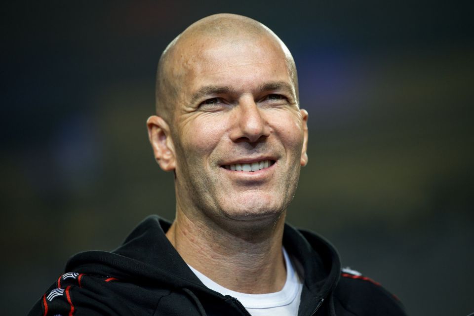  Zinedine Zidane is keen on Chelsea job if they can match his ambition