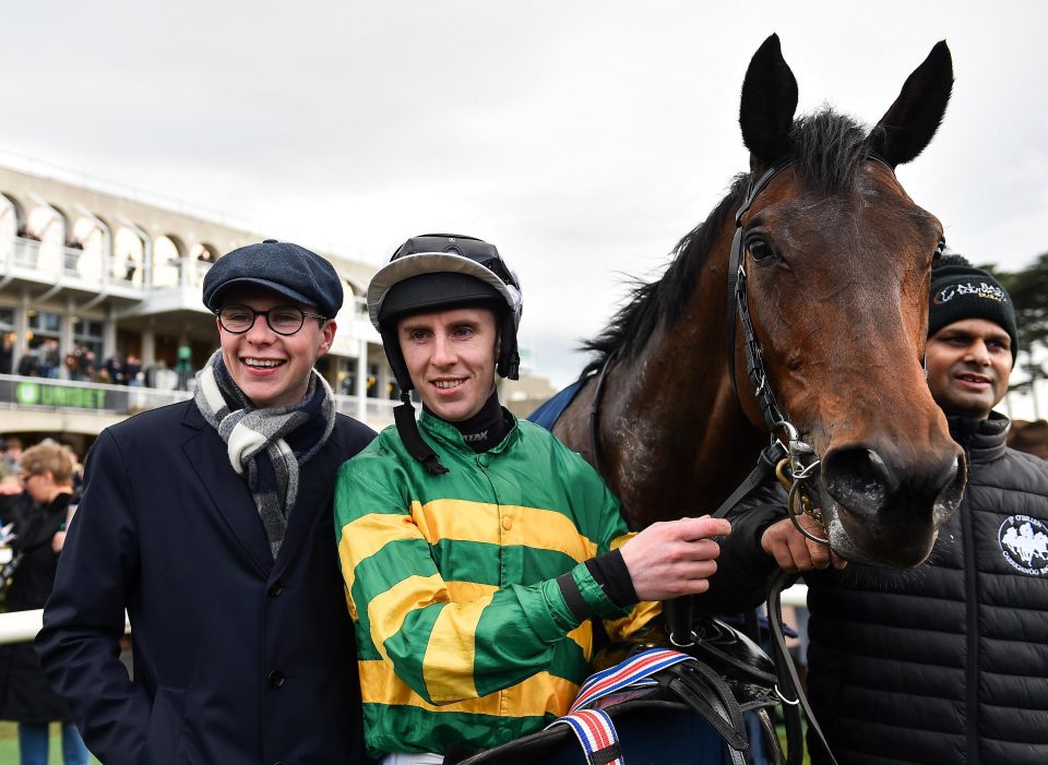  All roads lead to Cheltenham for Sir Erec following his win