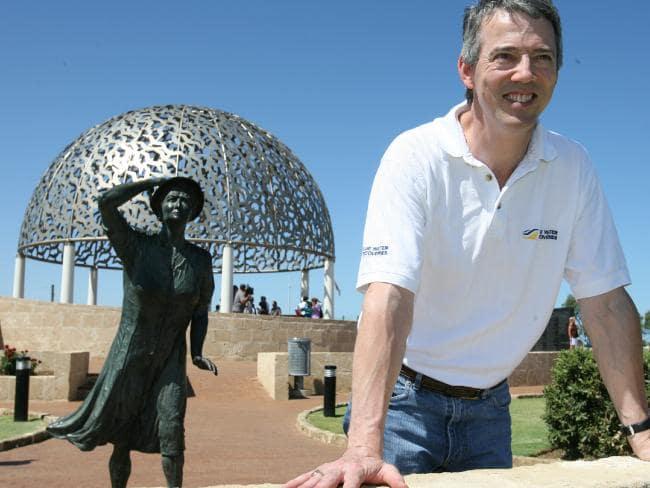  David at the memorial statue for the HMAS Sydney, which he located