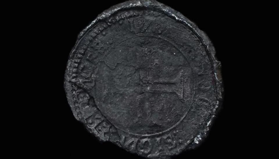  A rare silver coin, dating back to 1499, recovered from the ocean