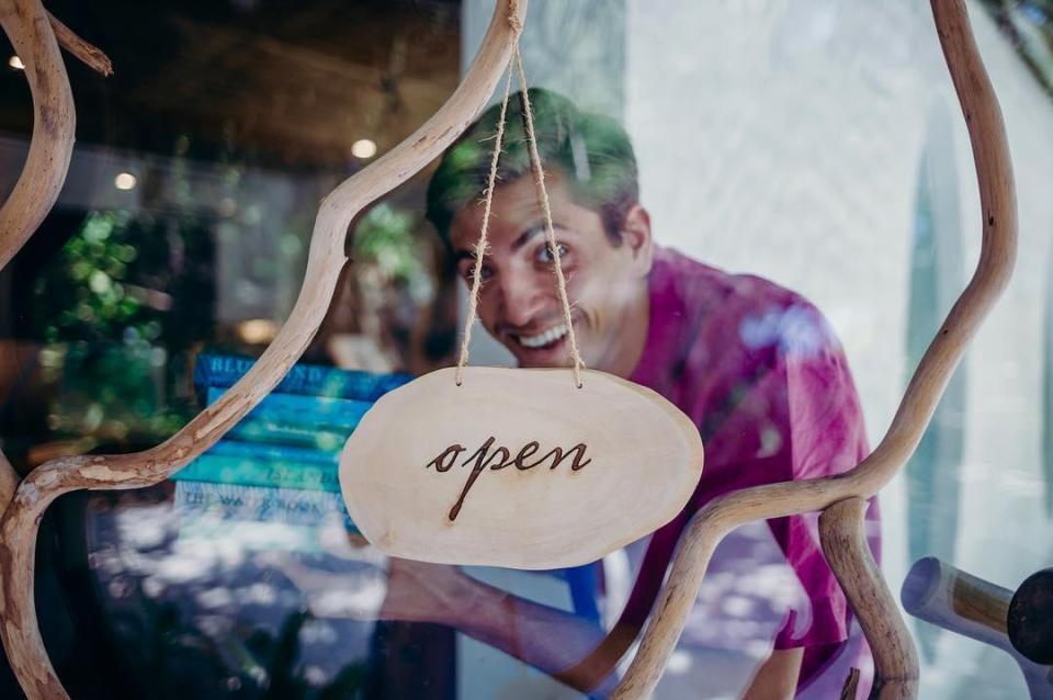  He is the first bookseller at the resort