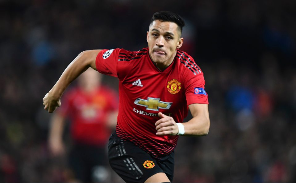  Alexis Sanchez says 'the pain was killing me’ after his collision with a linesman in last week's defeat to PSG