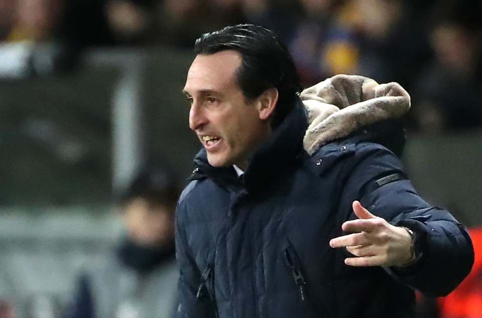  Emery has sidelined Ozil for much of this year