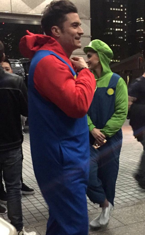  They dressed up as Nintendo characters Mario and Luigi when they were in Tokyo