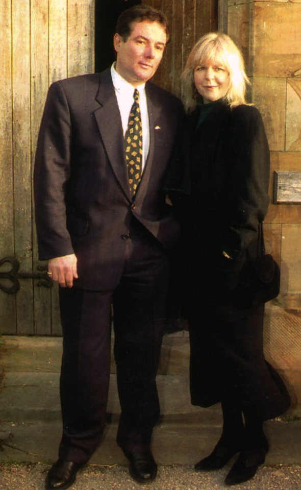  Derek Hatton with his first wife Shirley at Mold Crown Court for a fraud trial