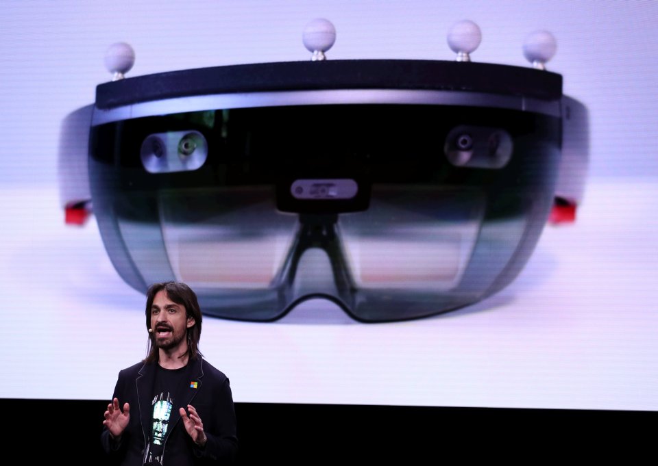  Microsoft's new HoloLens 2 goggles could revolutionise the way we interact with the world