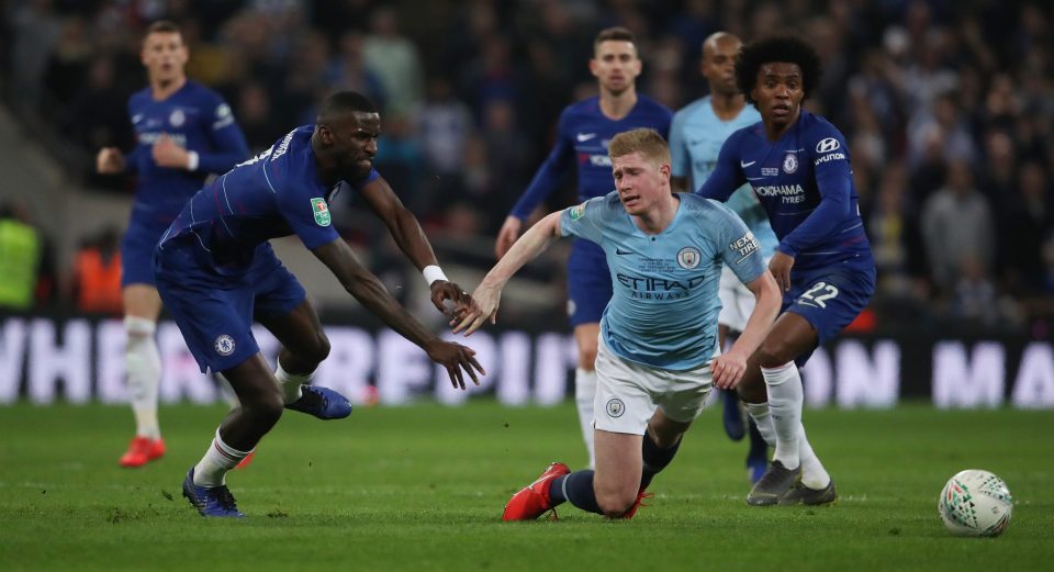  Antonio Rudiger sends Kevin De Bruyne sprawling as City win a free-kick just outside the Chelsea area during the first 90 minutes