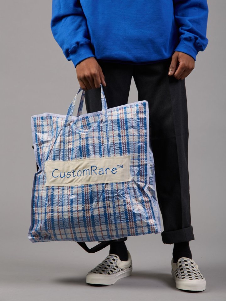  While this trendy shoulder laundry bag is just £30