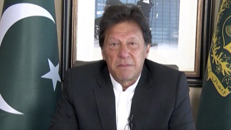  Pakistani Prime Minister Imran Khan made a thinly veiled threat of nuclear war as he urged India to open a dialogue