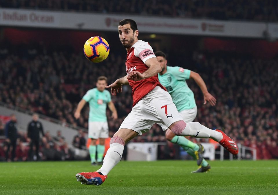  Henrikh Mkhitaryan stole the show for Arsenal against Bournemouth