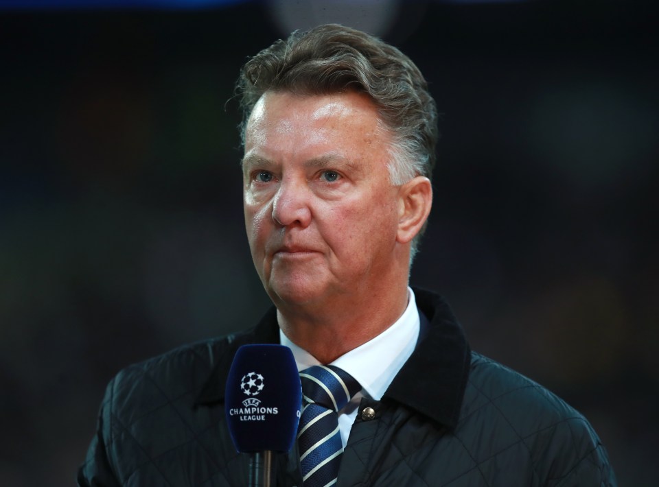  Louis van Gaal has announced his retirement from management