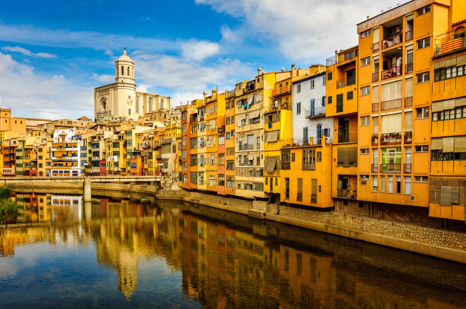 The River Ter flows through the heart of Girona and provides stunning photo opportunities